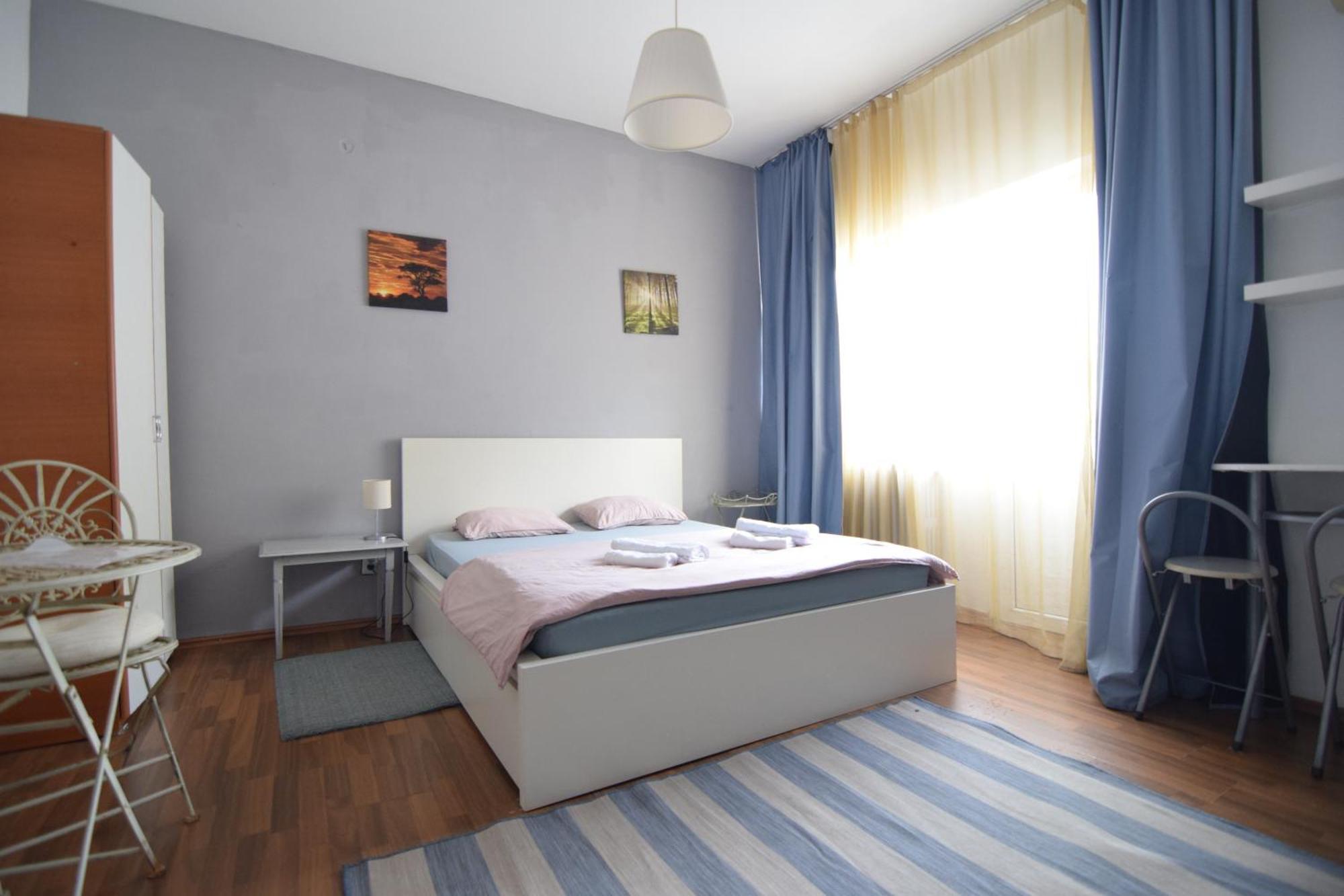 Studio Piata Rosetti Bucharest Exterior photo