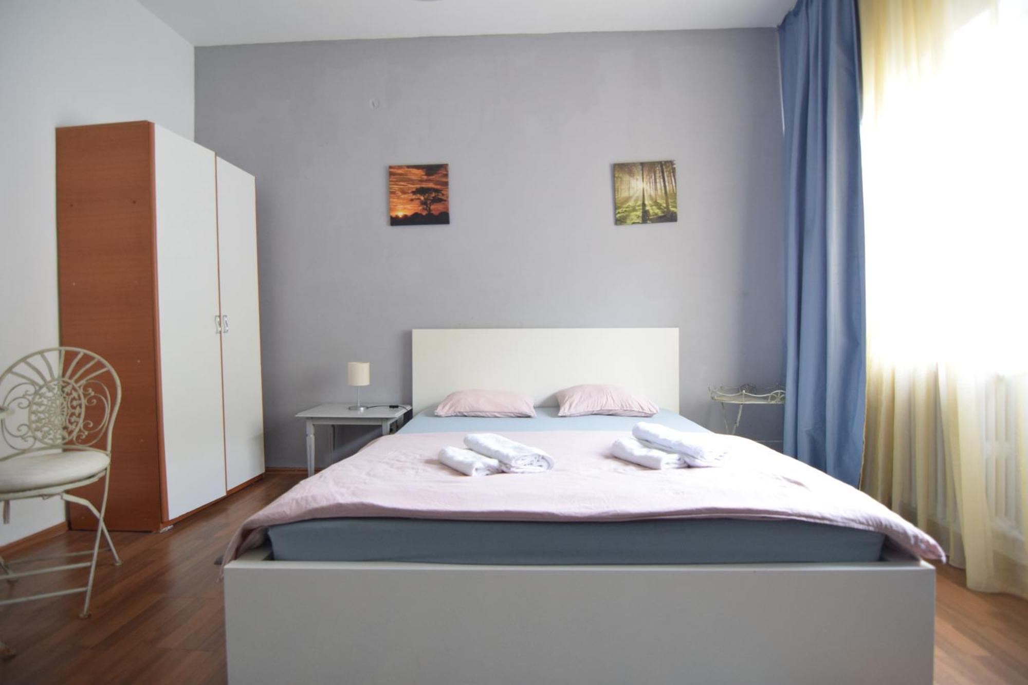 Studio Piata Rosetti Bucharest Exterior photo